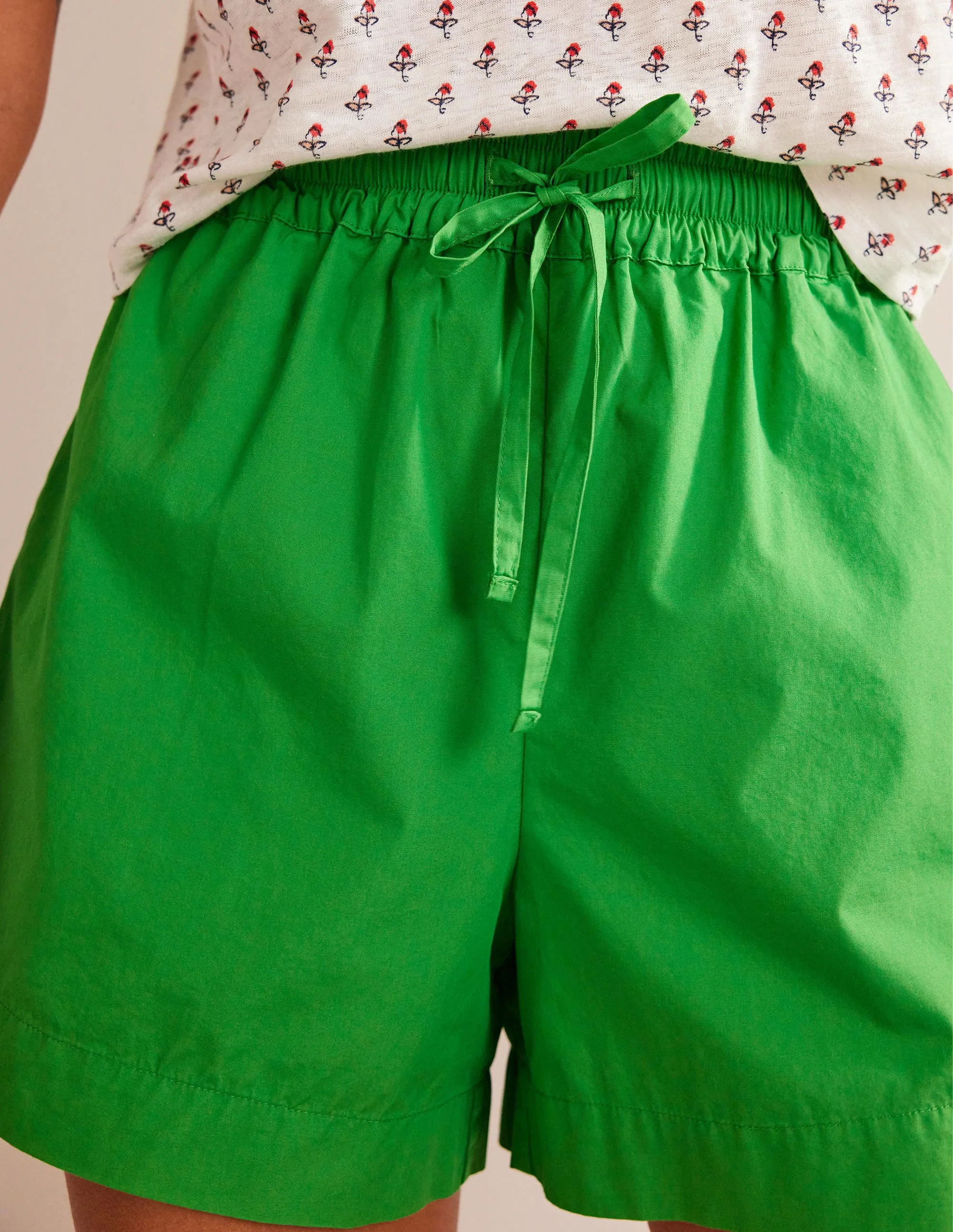 Cotton Pull-on Shorts-Green Bee