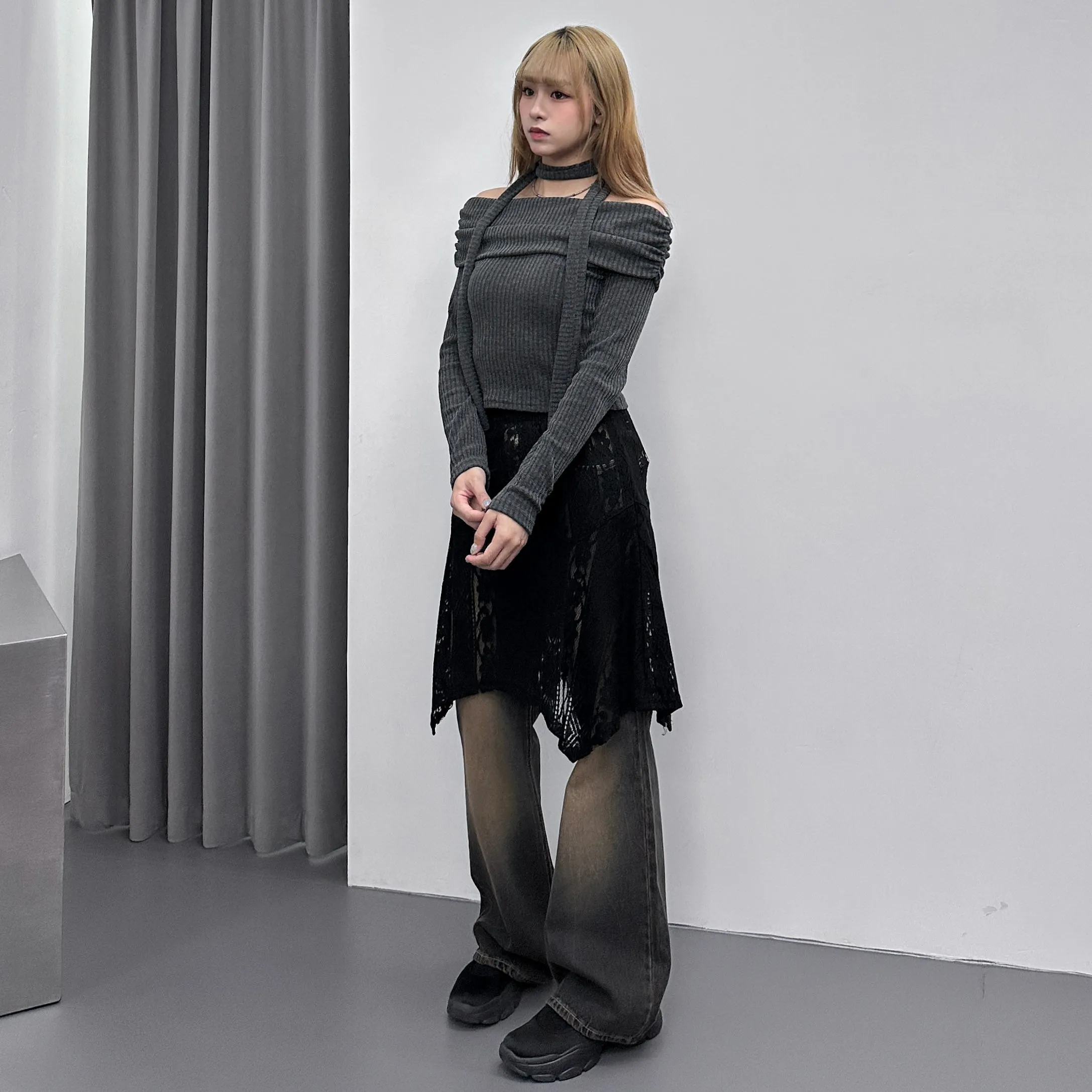 OFF SHOULDER KNITWEAR / 2
