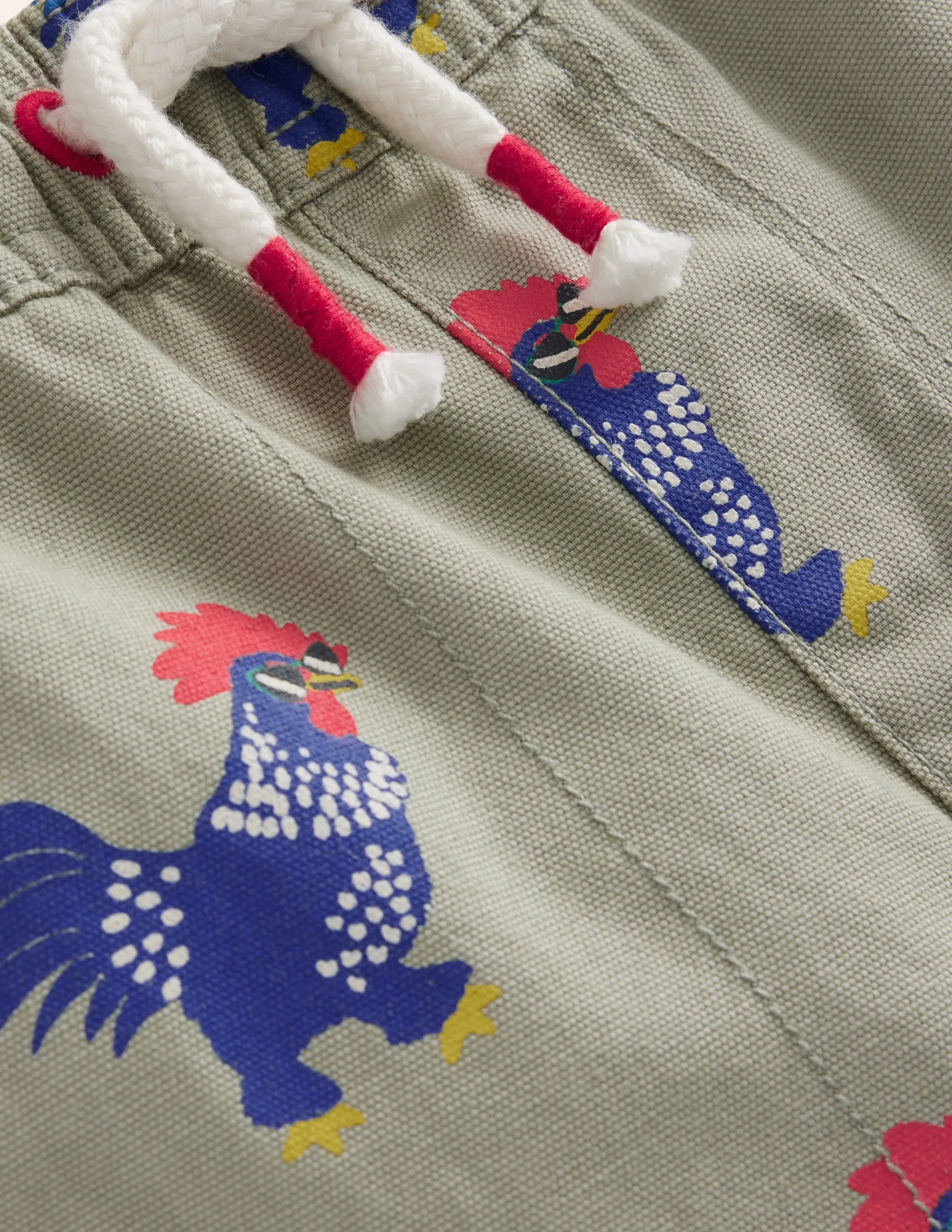 Pull-on Drawstring Shorts-Pottery Green Chicken