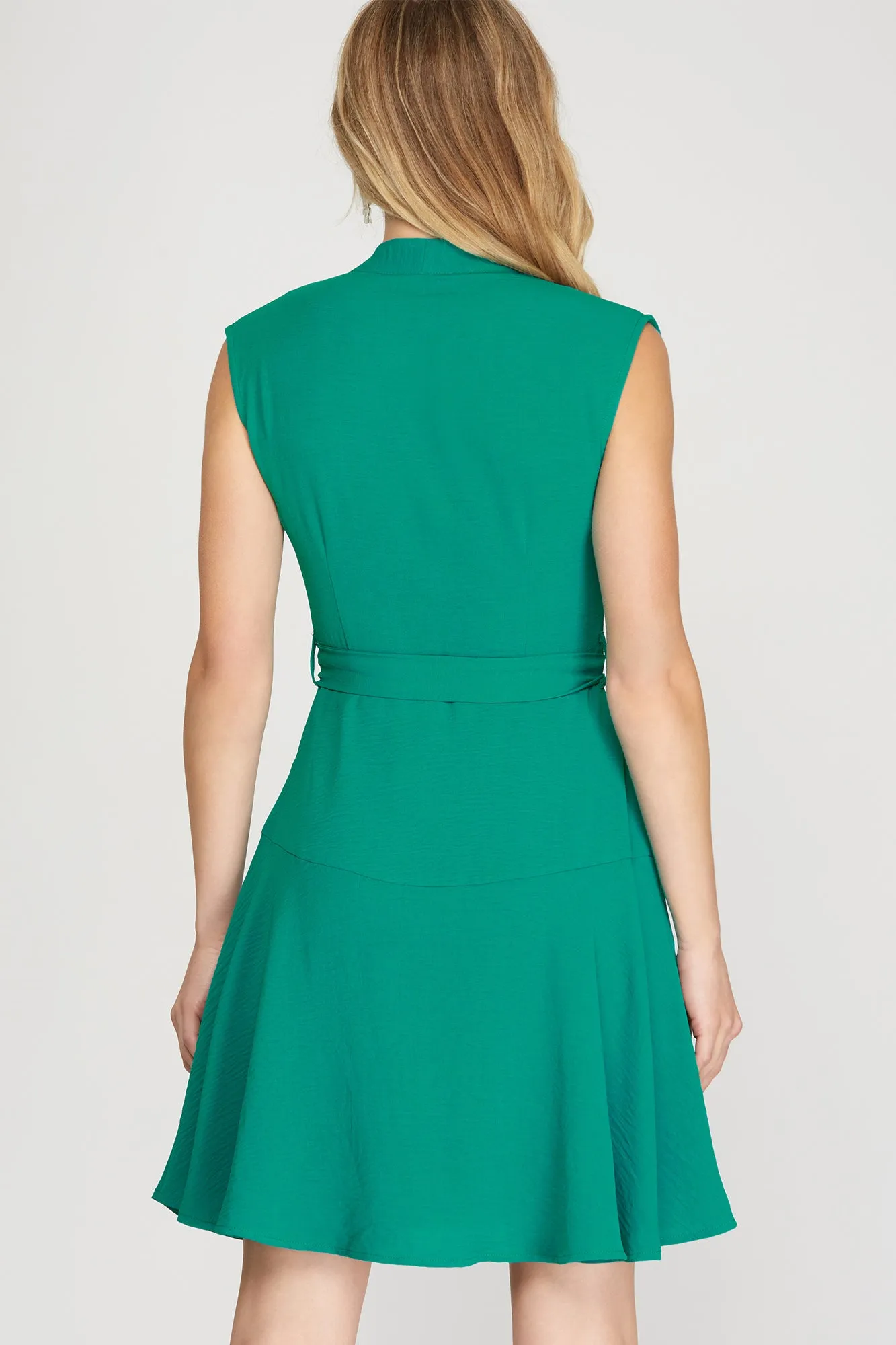 She And Sky Sleeveless V Neck Fit And Flare Dress With High Back Neck And Waist Sash In Emerald